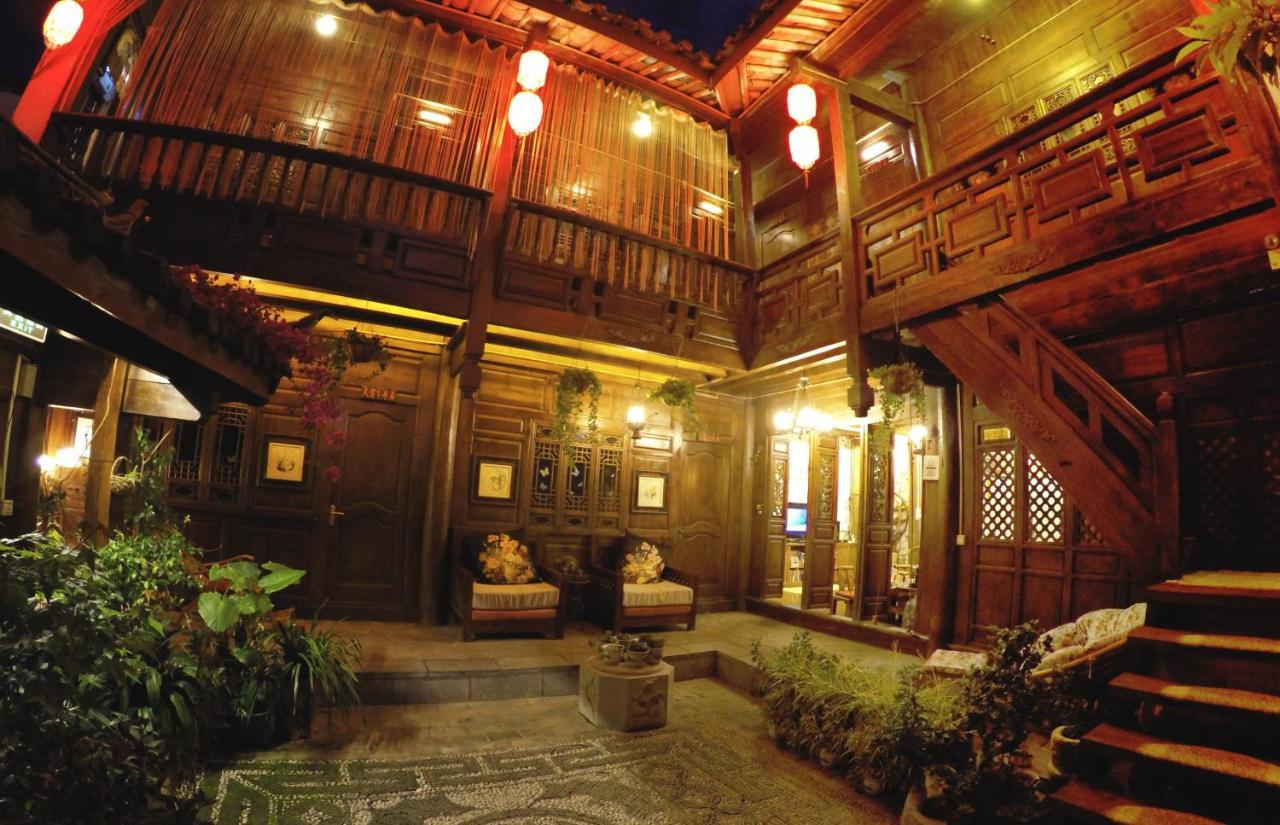 Апартаменты Lv Ye An Jia 绿野安家 Лицзян Экстерьер фото